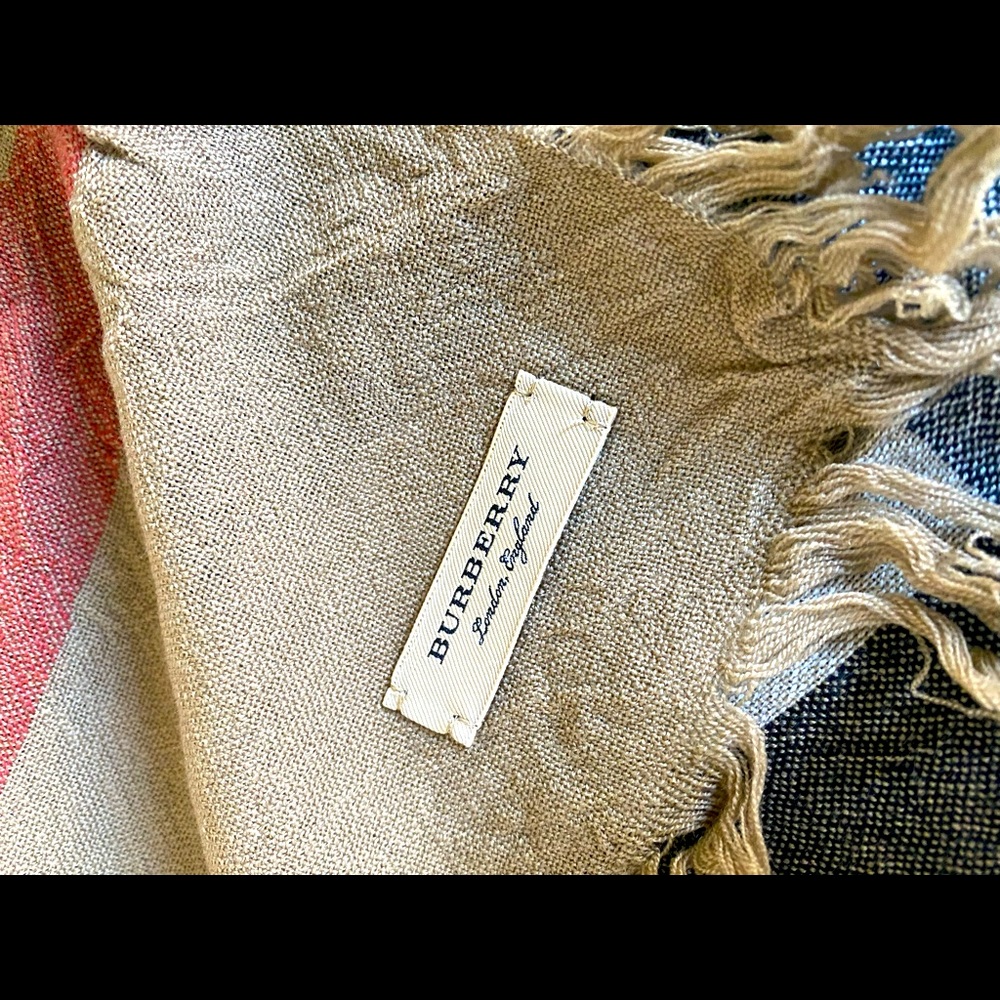 Burberry Scarf Classic check